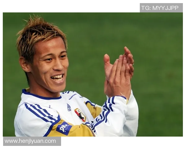 《回顾2002世界杯经典球星卡 收藏价值与传奇瞬间》