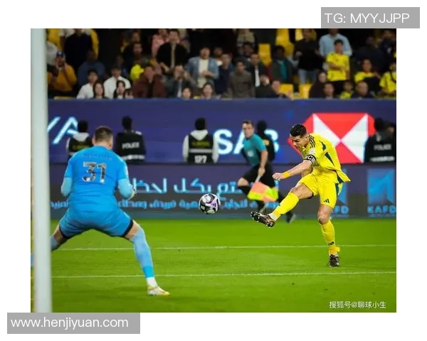 狼眼看球：盘点全球足球十大巨星及其传奇瞬间